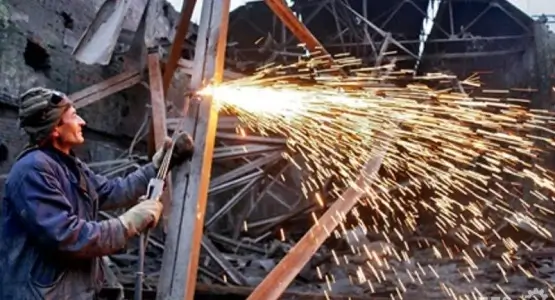 Демонтаж металоконструкцій